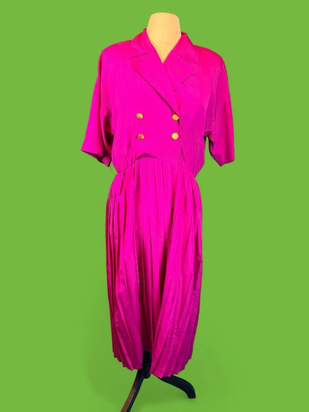 Vintage 80s Ms Chaus Purple/Fuchsia Pleated Power Dress Gold Buttons Size 6